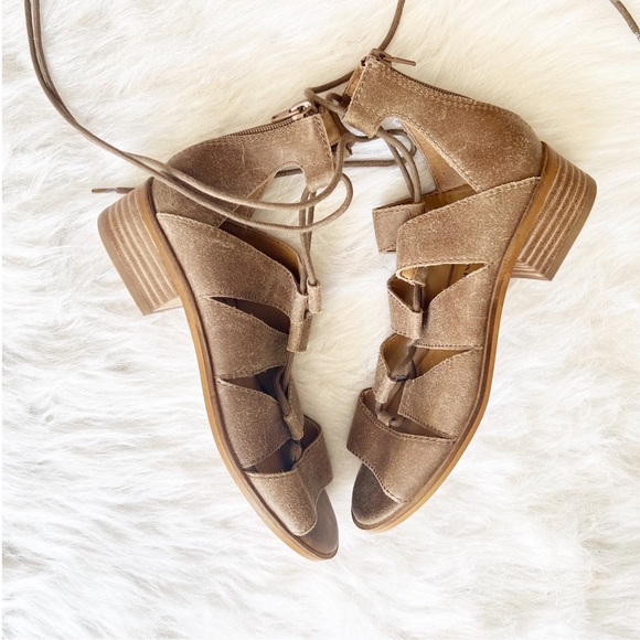 Lucky Brand 👣 Tazu Leather Suede Block Heel Sandals - Picture 6 of 12